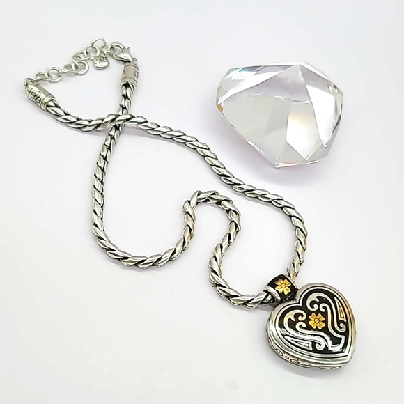 Brighton "FONTINA HEART" Reversible w Enamel & Scrolled Details! Rare & Retired! - Picture 8 of 10